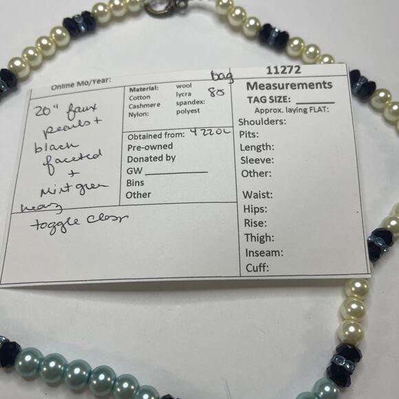 Necklace beaded faux pearl and green pattern geometric toggle clasp trendy - Picture 11 of 11